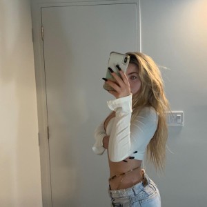 Scarlet Aviram Post #4