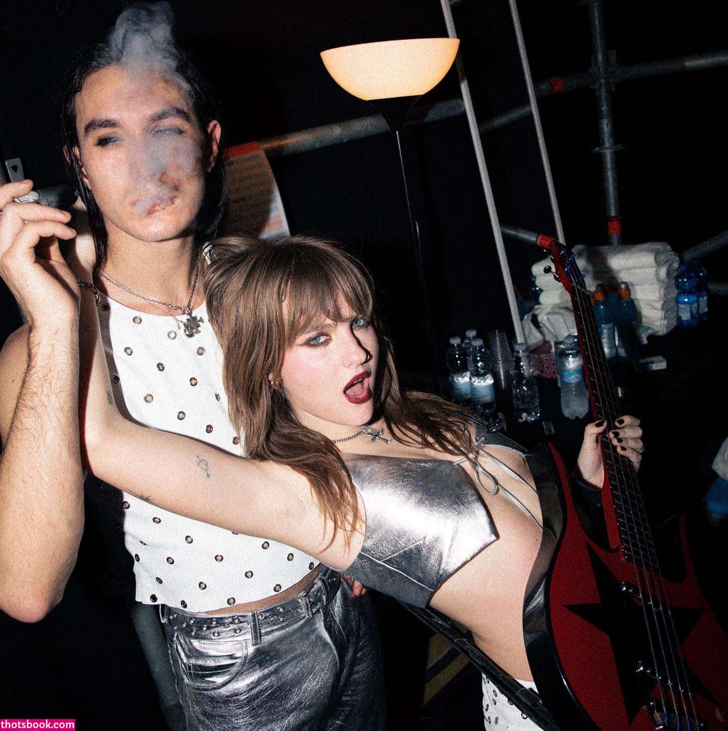 Victoria De Angelis Photo #21