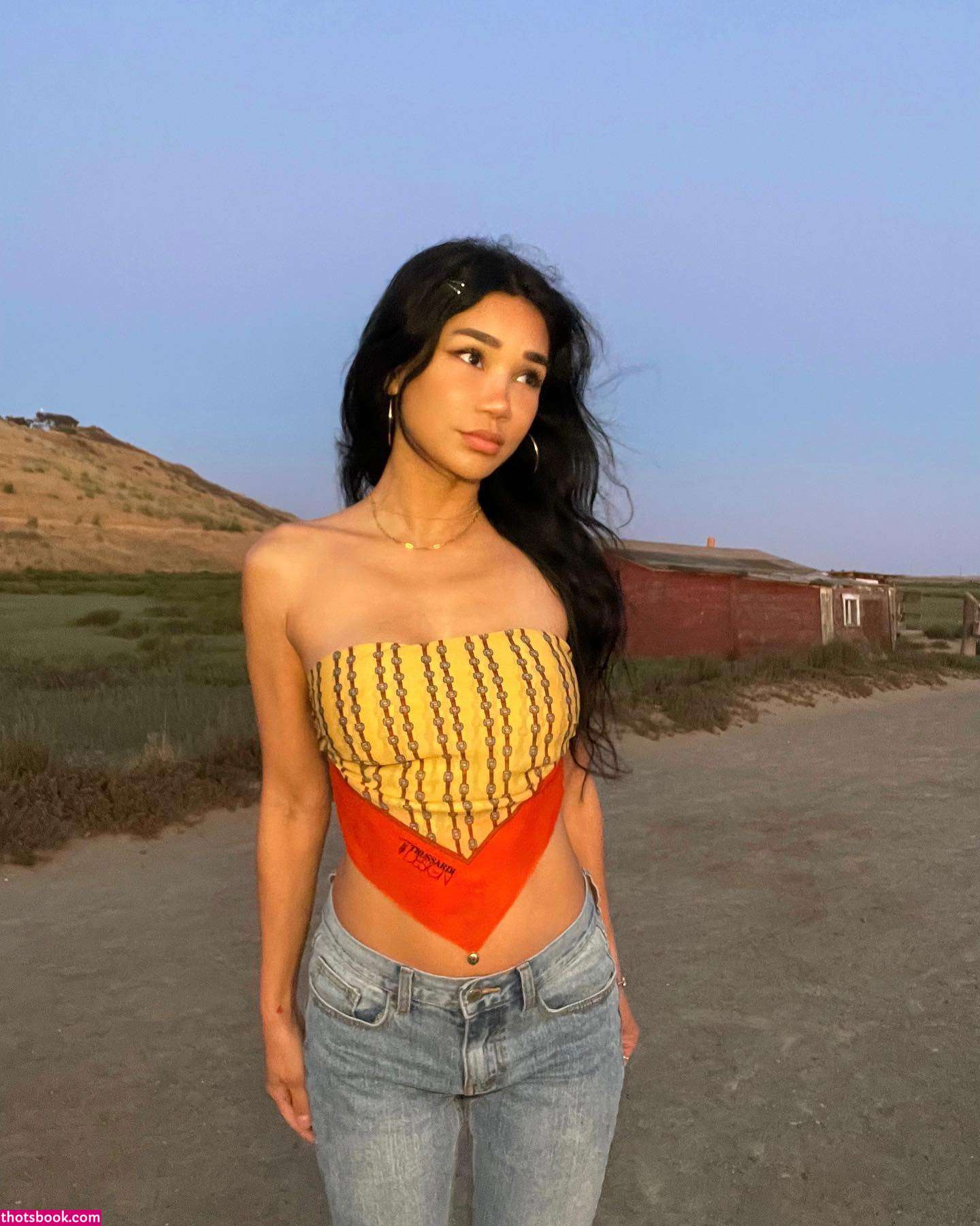 Joleen Diaz Photo #40