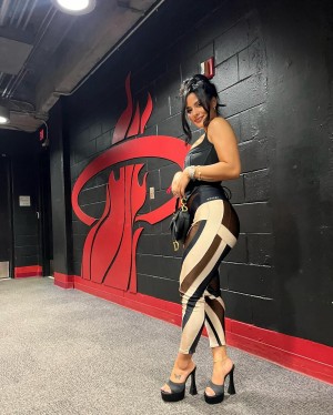 Katya Elise Henry Photo #52