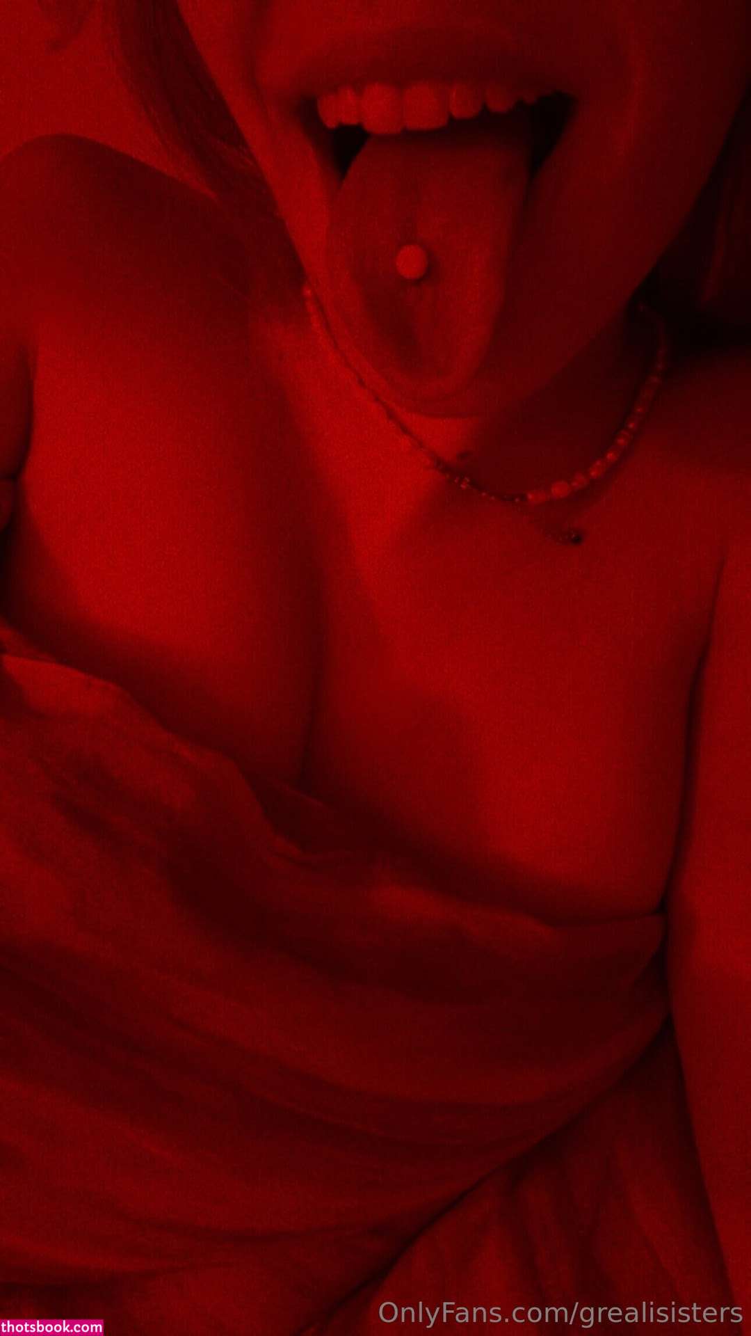 Grealisisters Photo #160