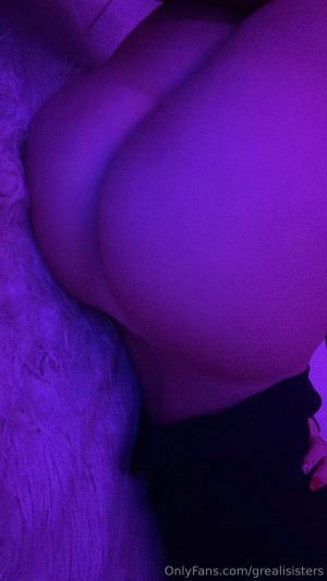 Grealisisters Photo #145