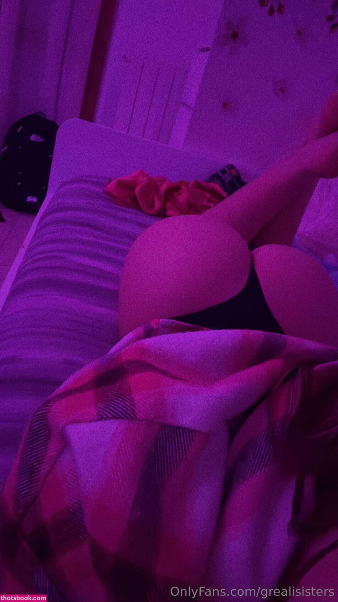 Grealisisters Photo #170