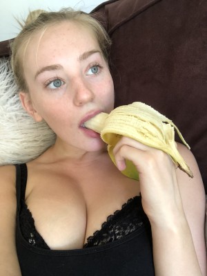 Beth lily Photo #297