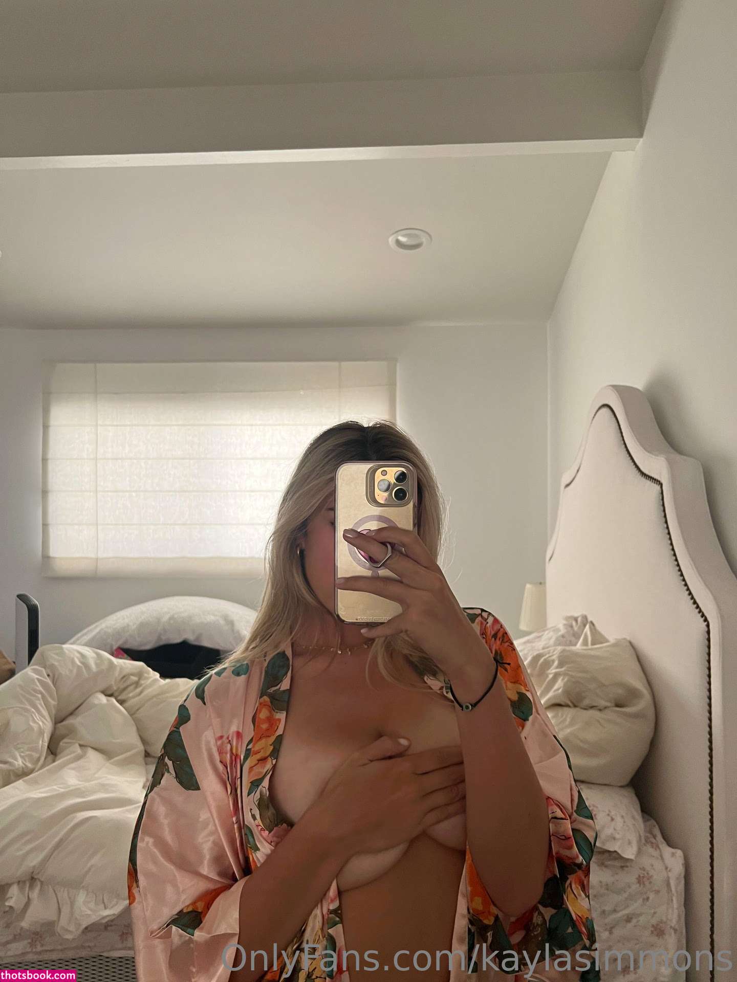 Kayla Simmons Photo #120