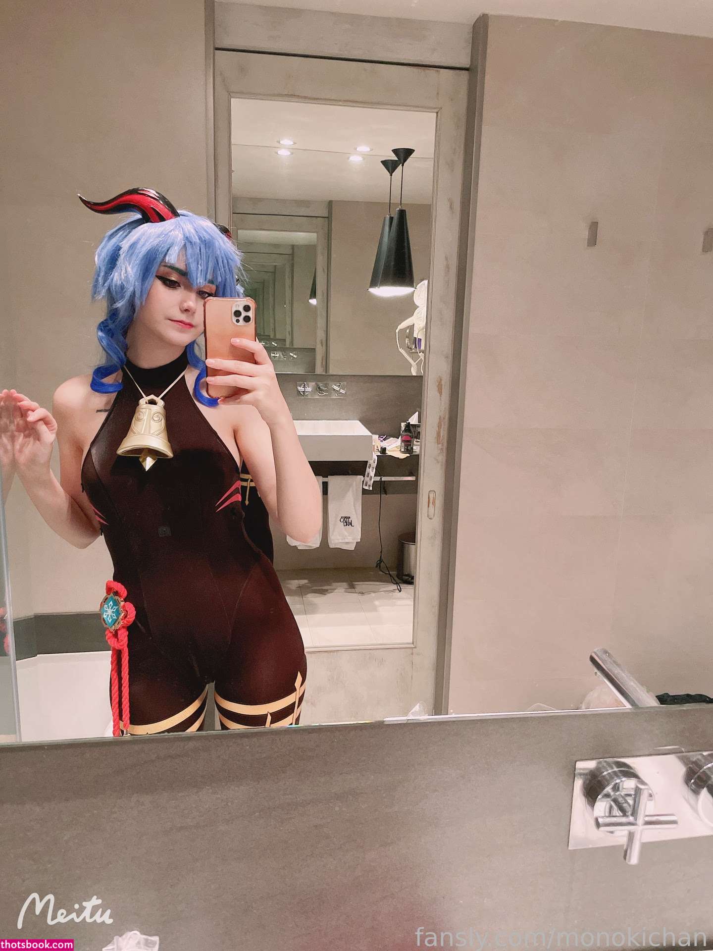 Monokichan Photo #182