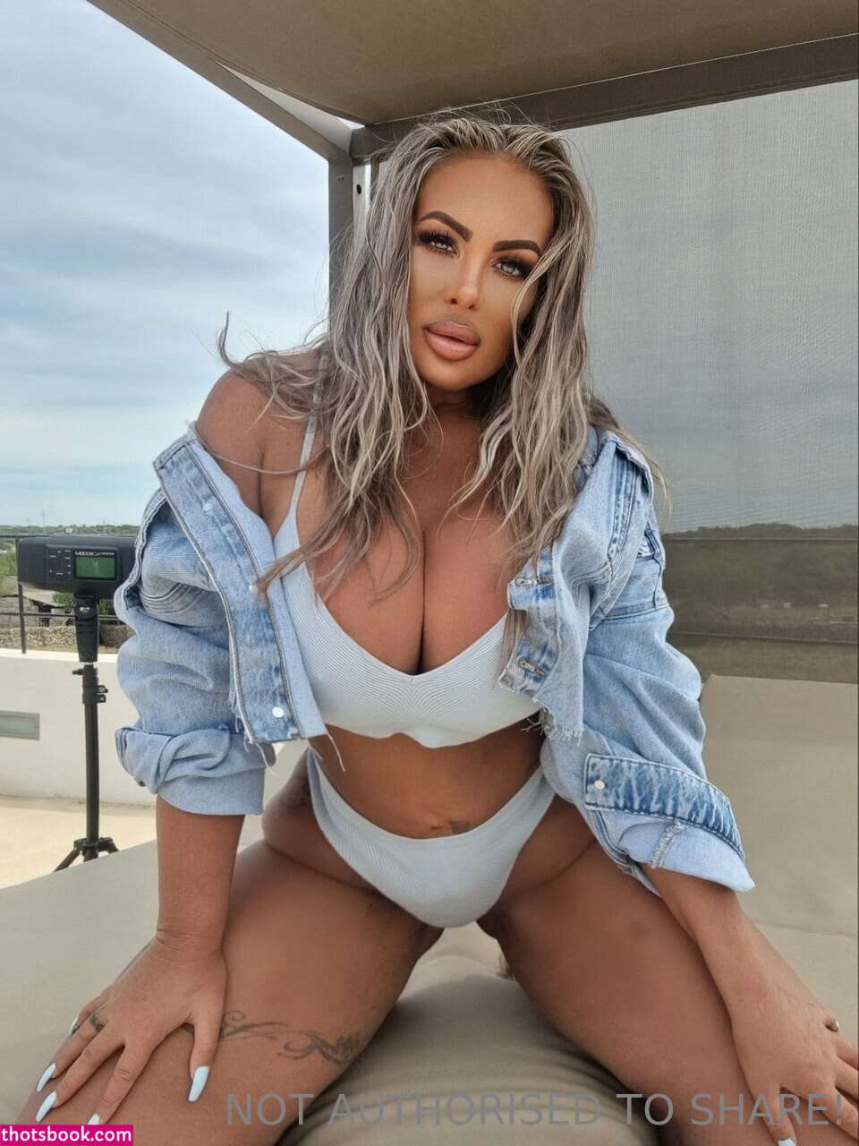 Levi Babestation Photo #55