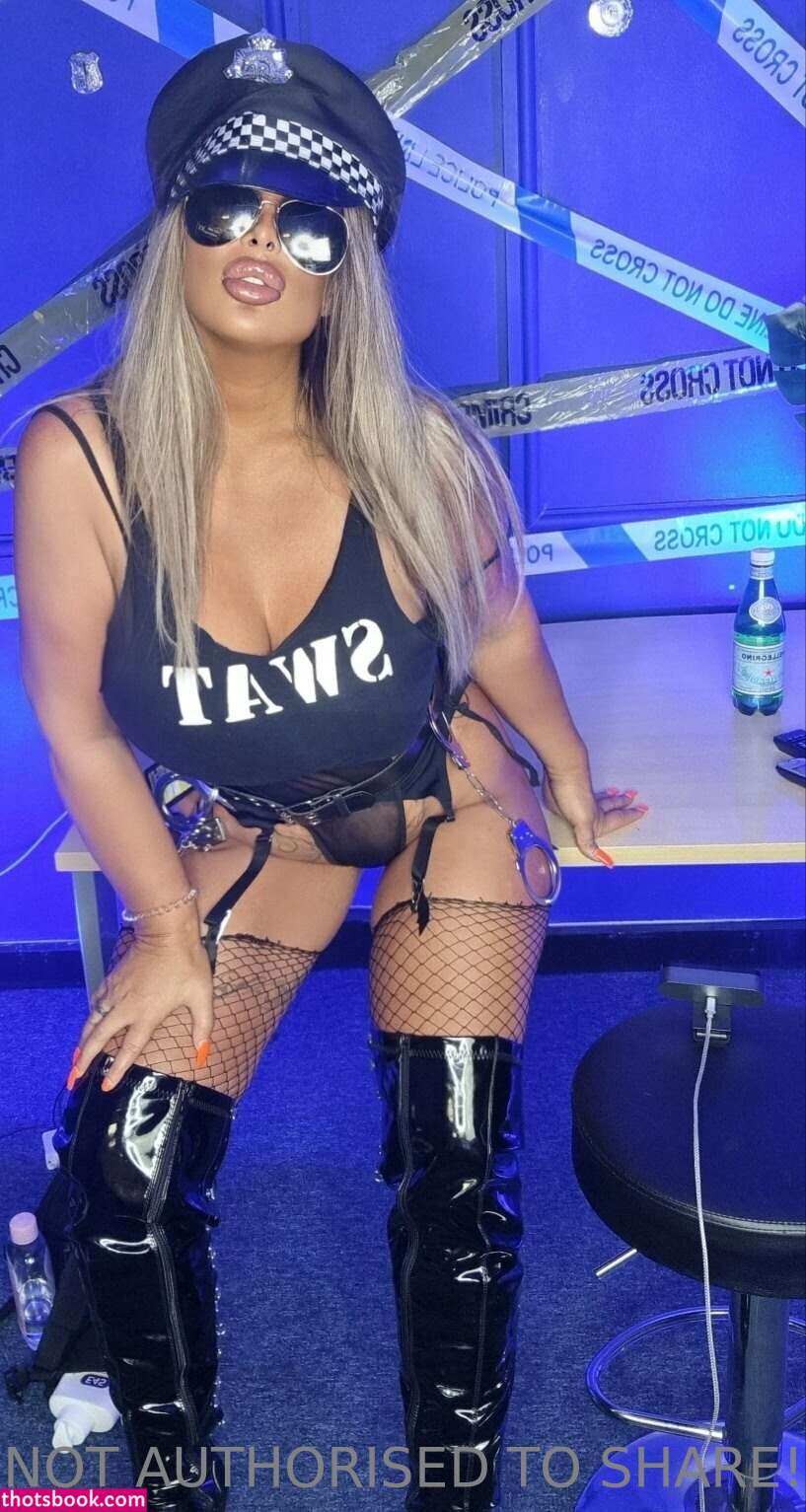 Levi Babestation Photo #70