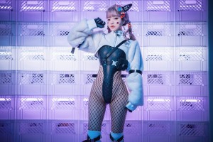 Djawa Jenny Photo #5