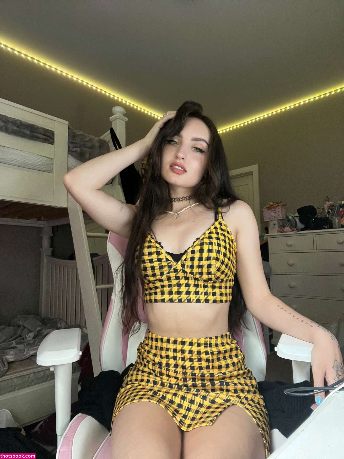 beebee ASMR Photo #13