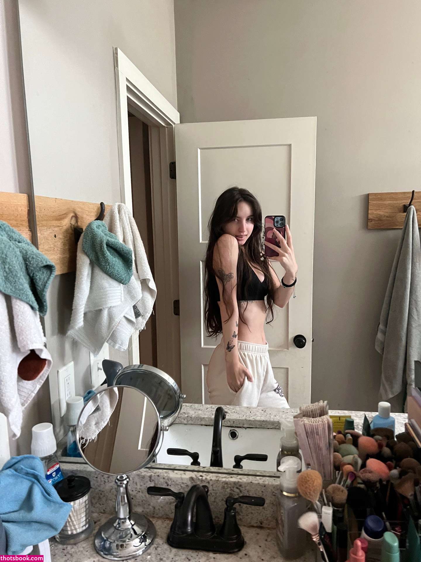 beebee ASMR Photo #76