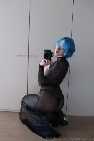 Lyra Crow Photo #359