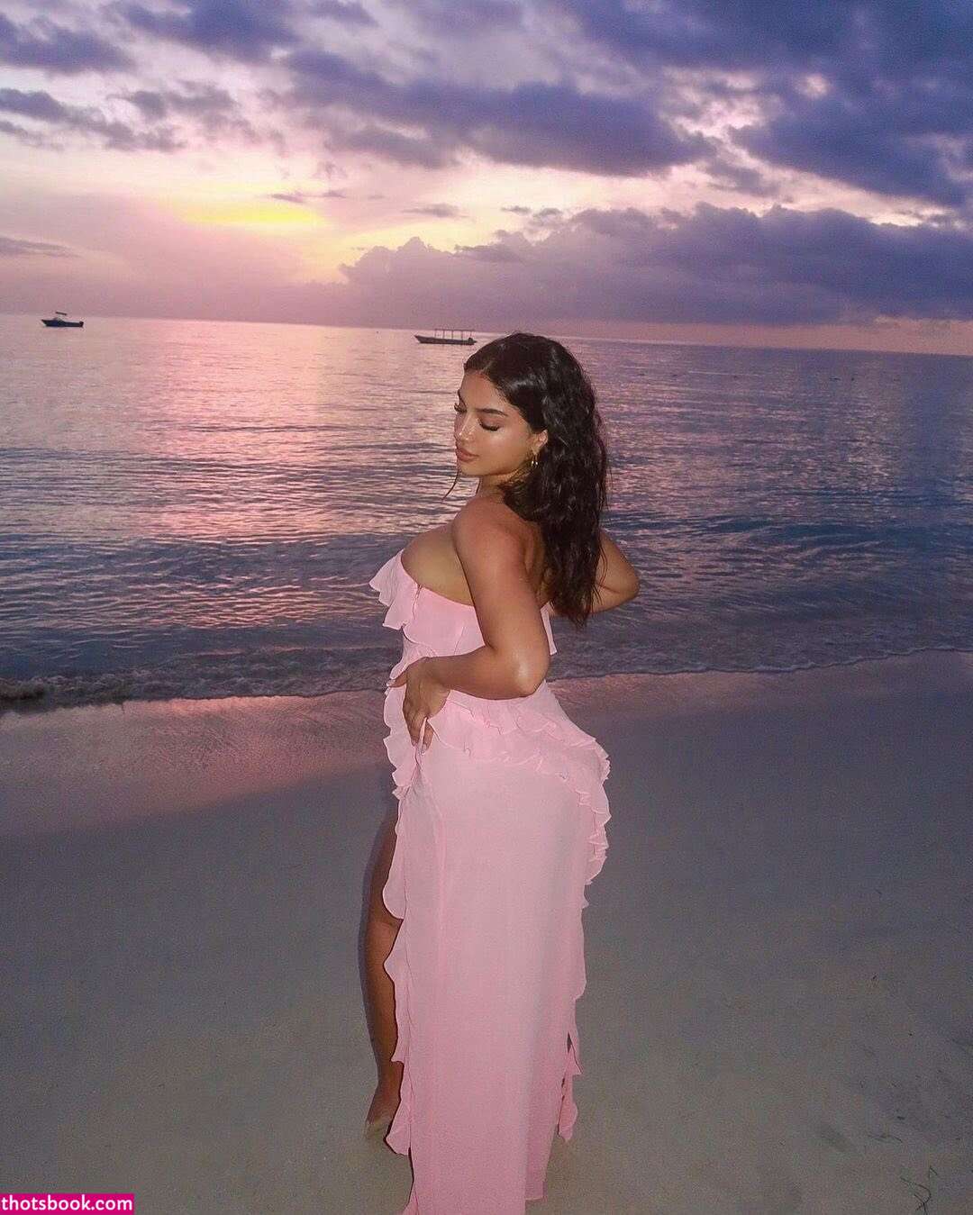 Alishbasheikh Photo #2