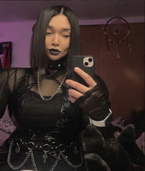 Nicole Brutality Photo #3