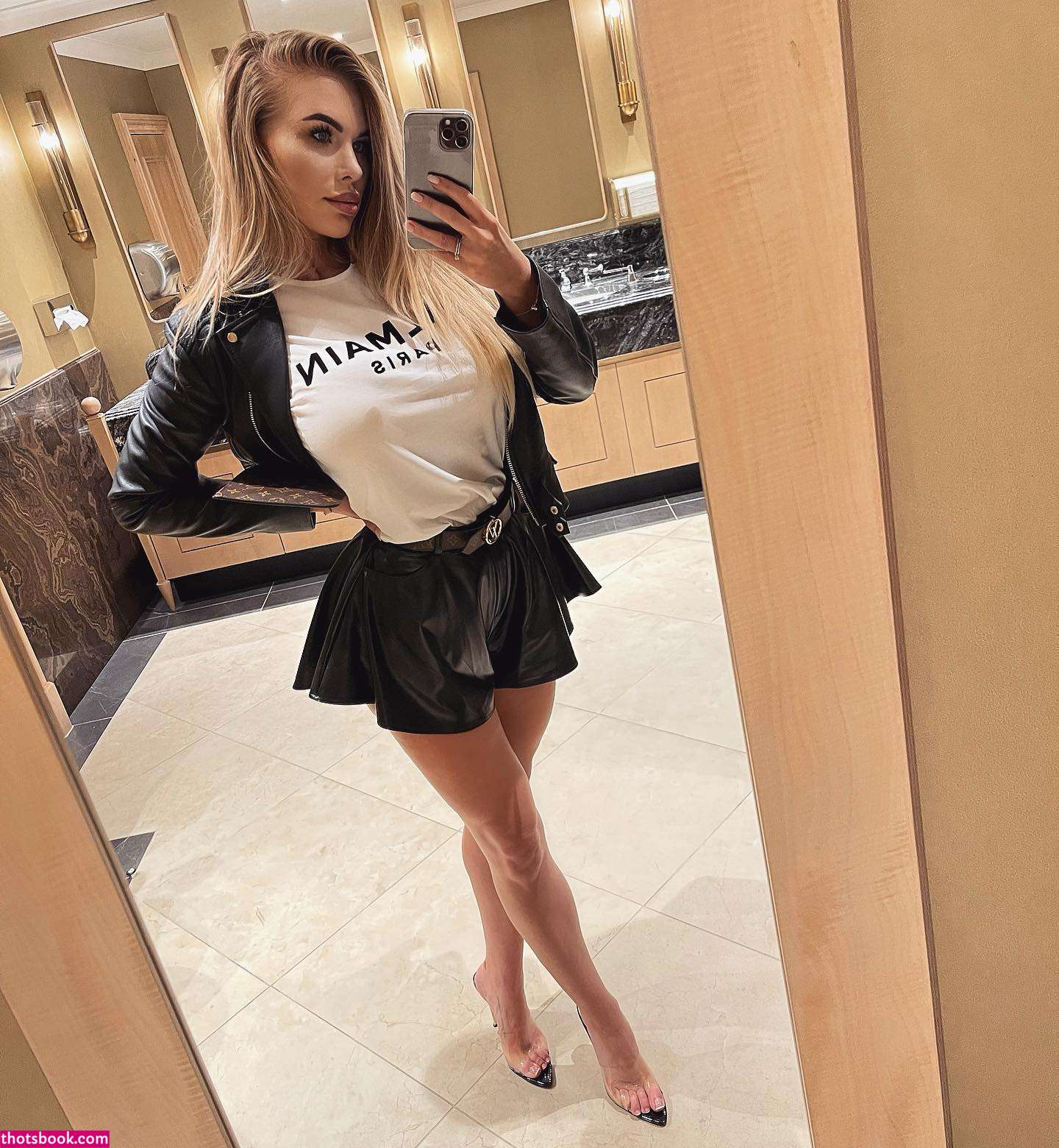 Noele Natalia Photo #52