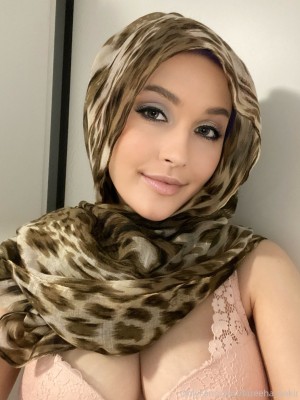 Fareeha Bakir Photo #58