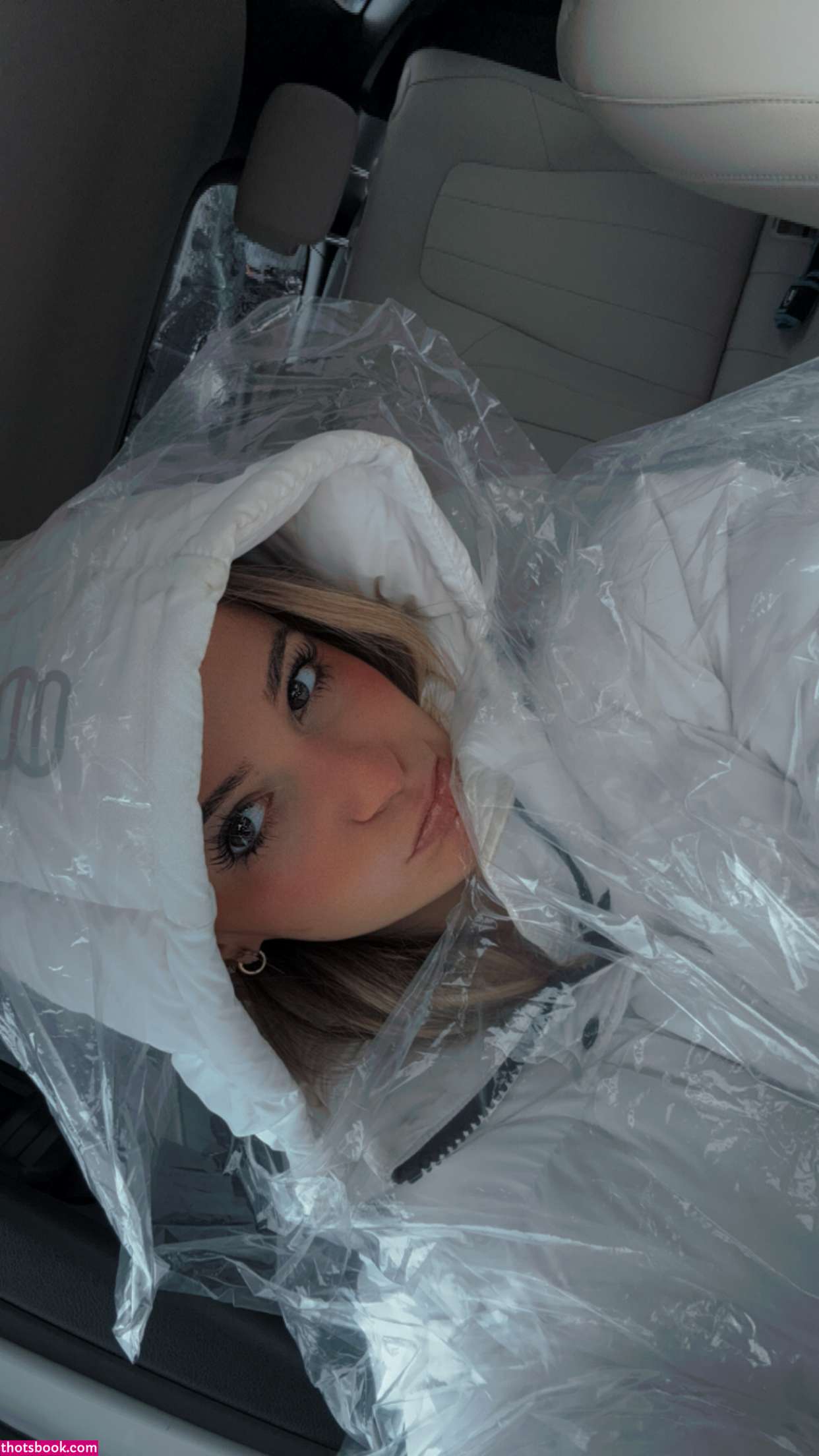 Kaitlyn Krems Photo #234