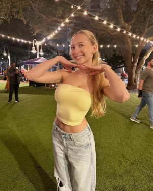 Sophia Diamond Post #36