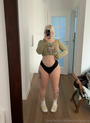 Monochromesan Photo #271