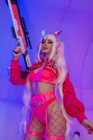 Aery Tiefling Photo #816