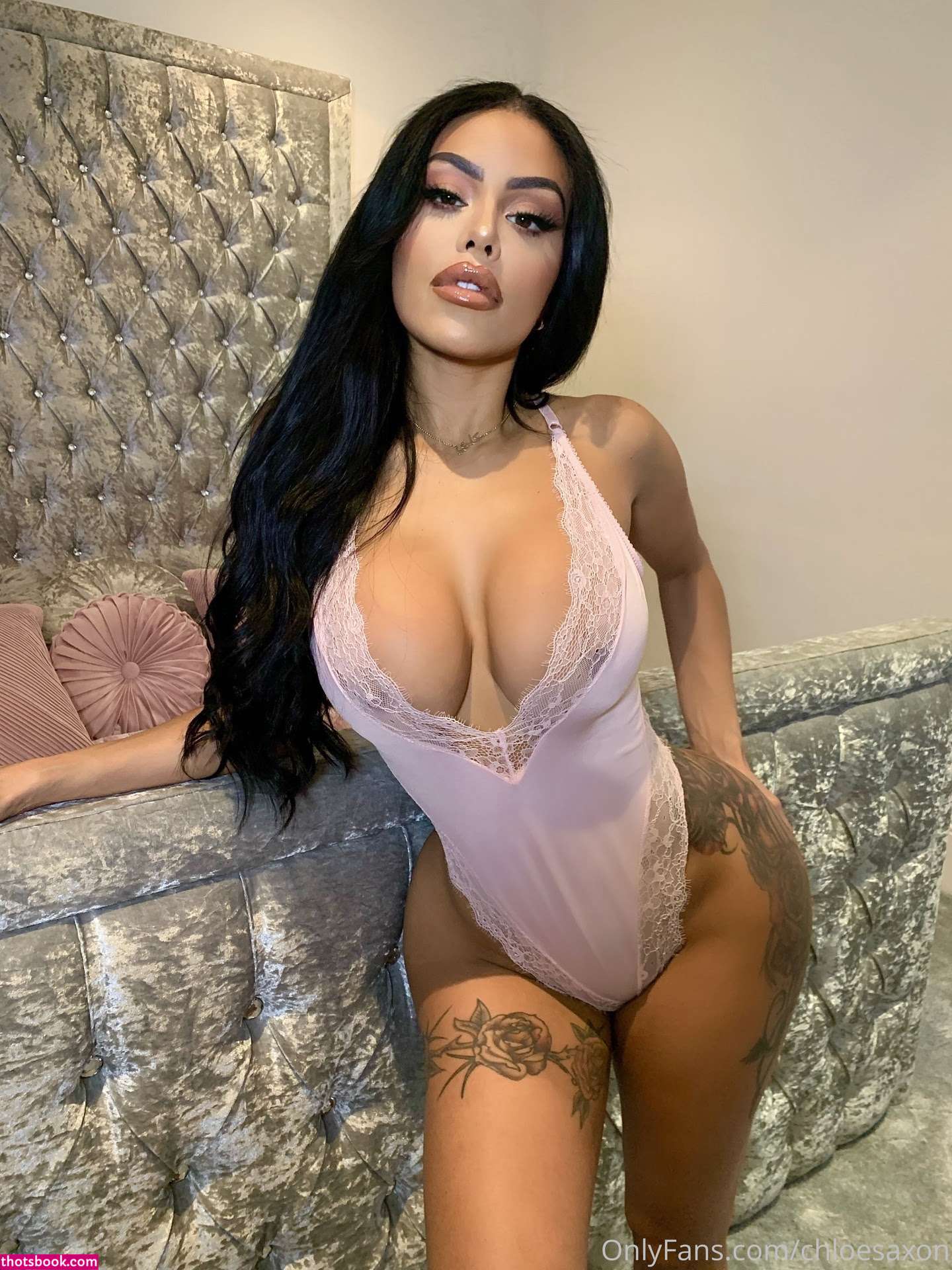 Chloe Saxon Photo #33