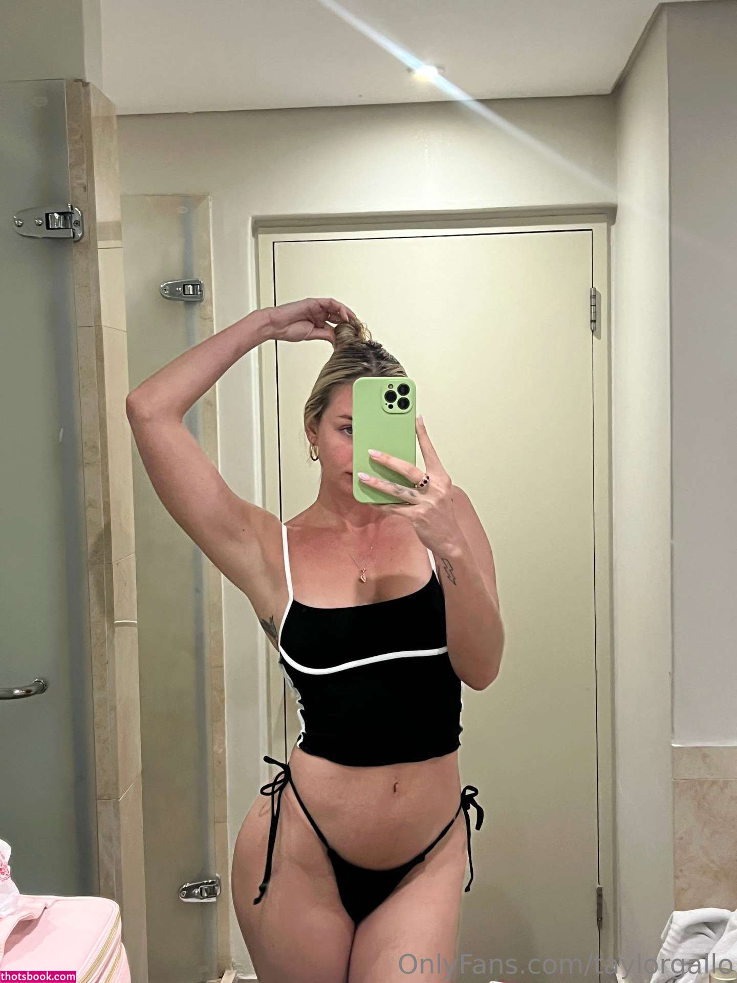 Taylor Gallo Photo #229