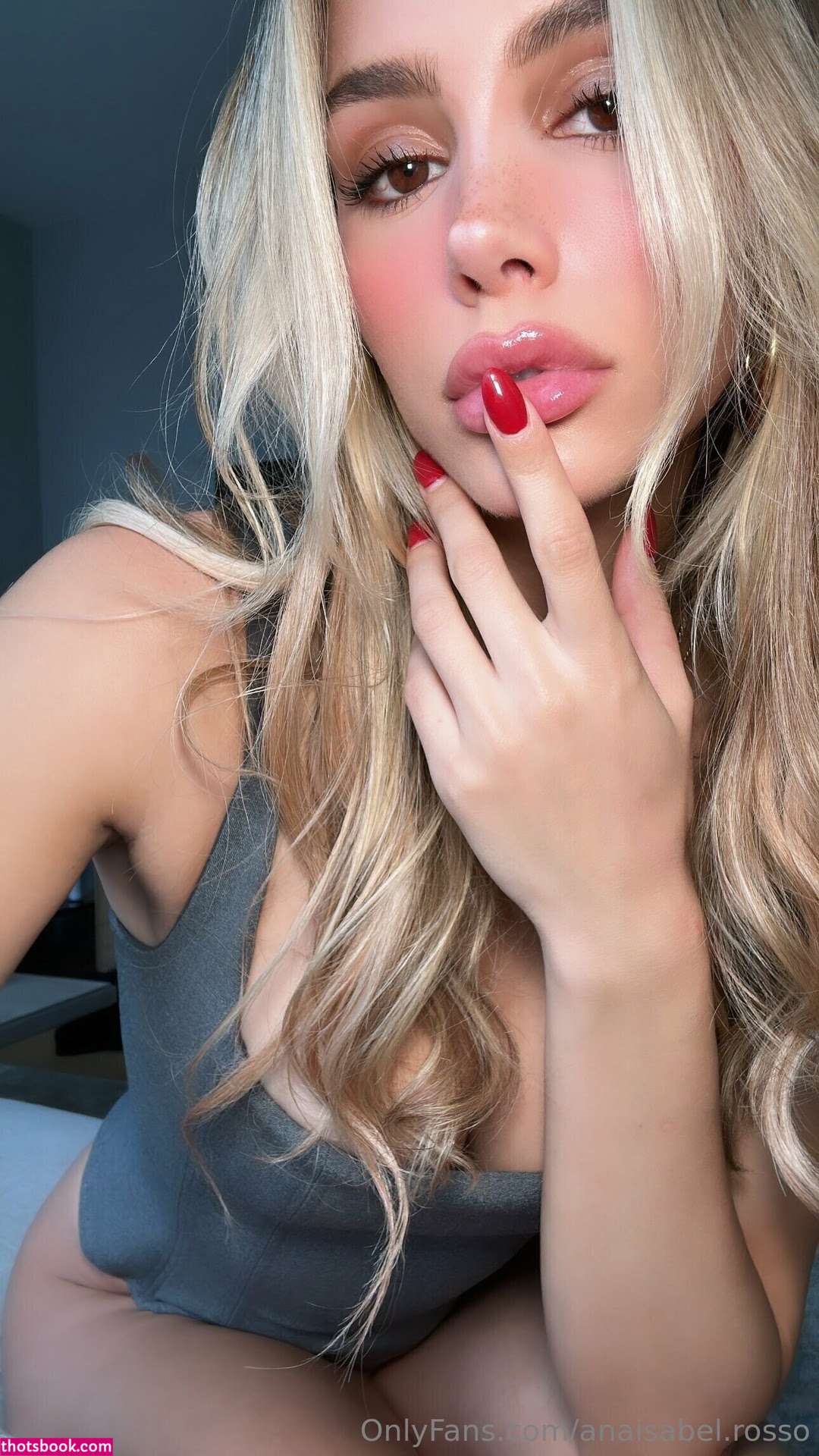 Anaisabel Rosso Photo #43