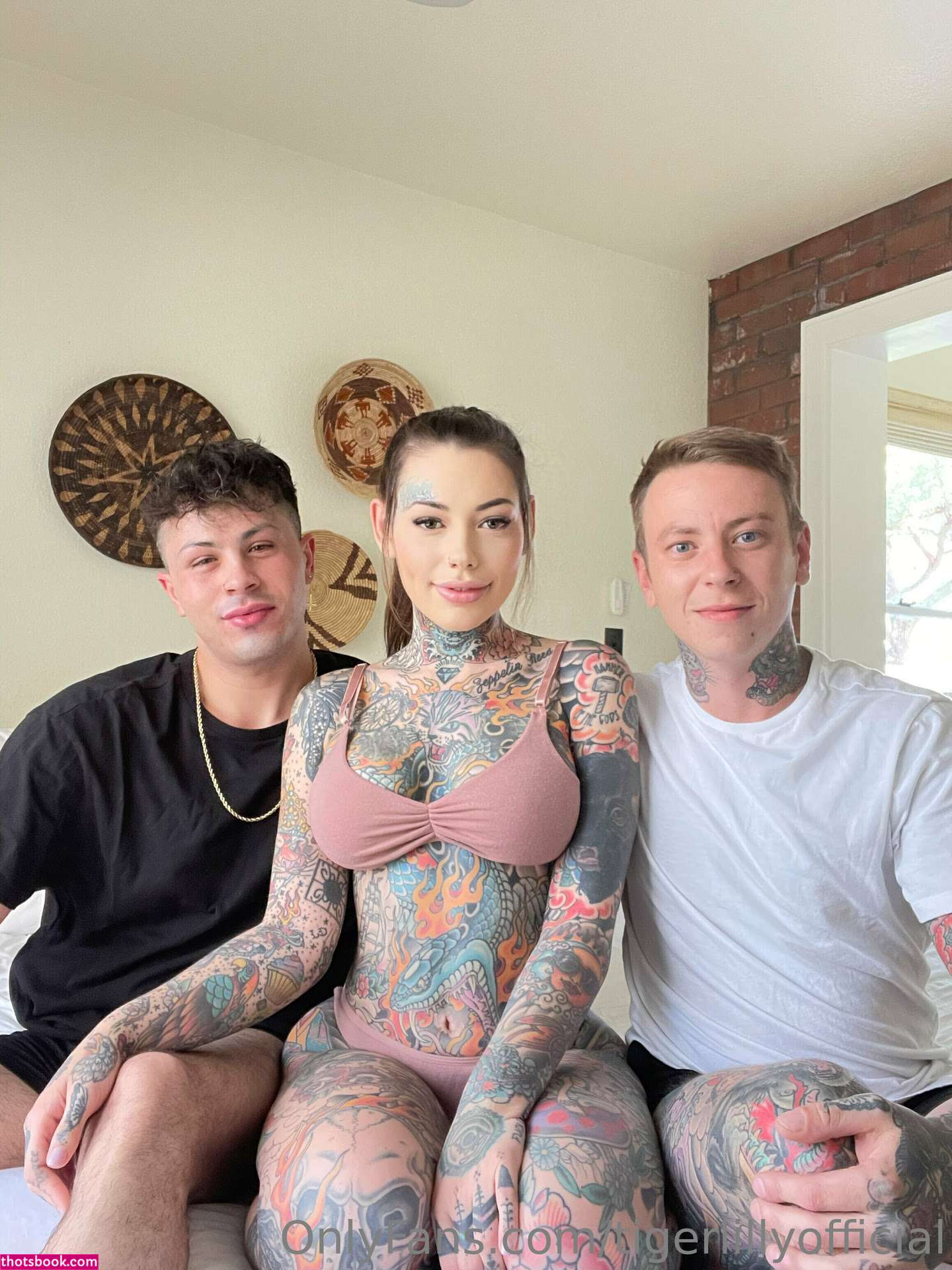 Tigerlilly Photo #79