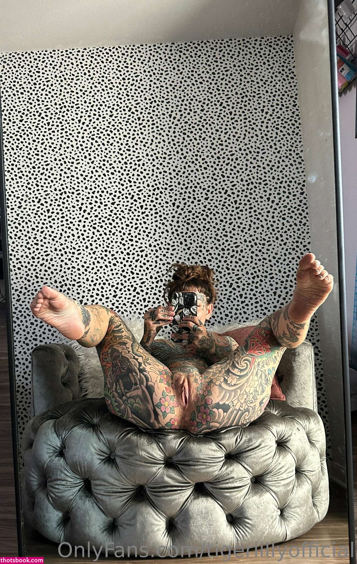 Tigerlilly Photo #124