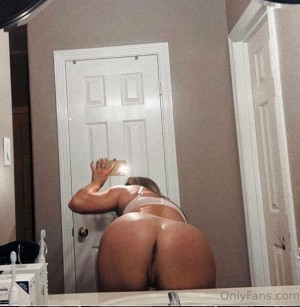 Jiggly Jessicaa Photo #12