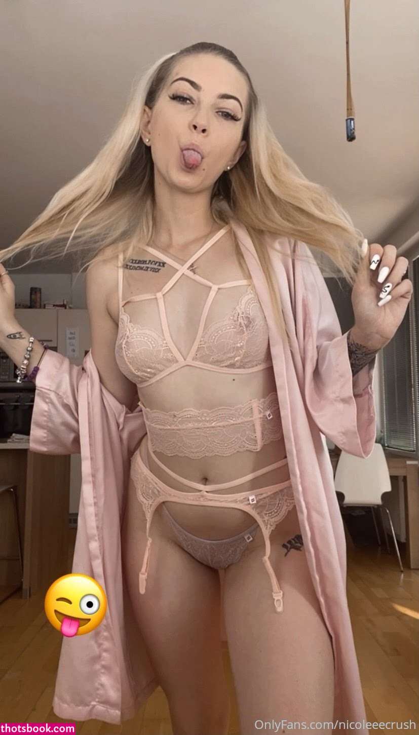 Nicoleeecrush Photo #34