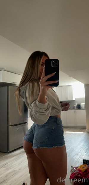 Desireemcmahon Photo #13