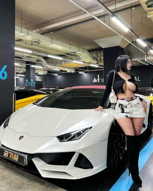 Luda Glamorous Photo #26