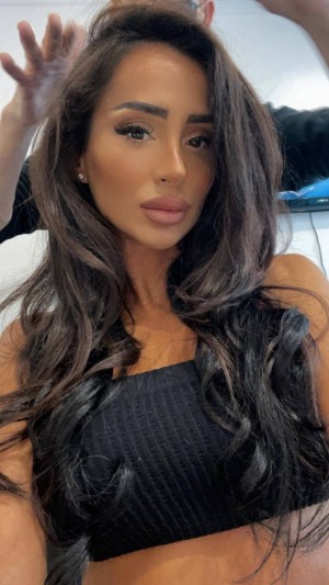 Stefanie Ub Photo #2