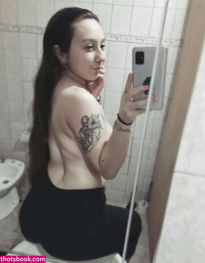 Aguss Thina Photo #28