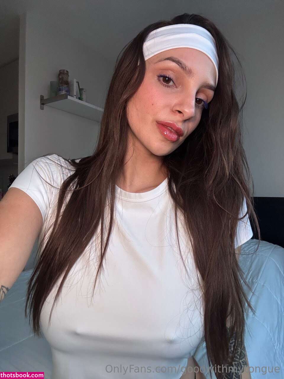 Isamobella Photo #10