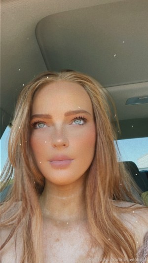 Lindsay Lohann Photo #13