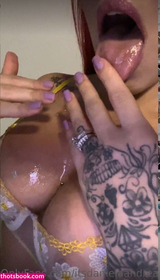 itsdanielaandrea Photo #26