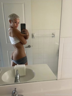 foundmolly Photo #37