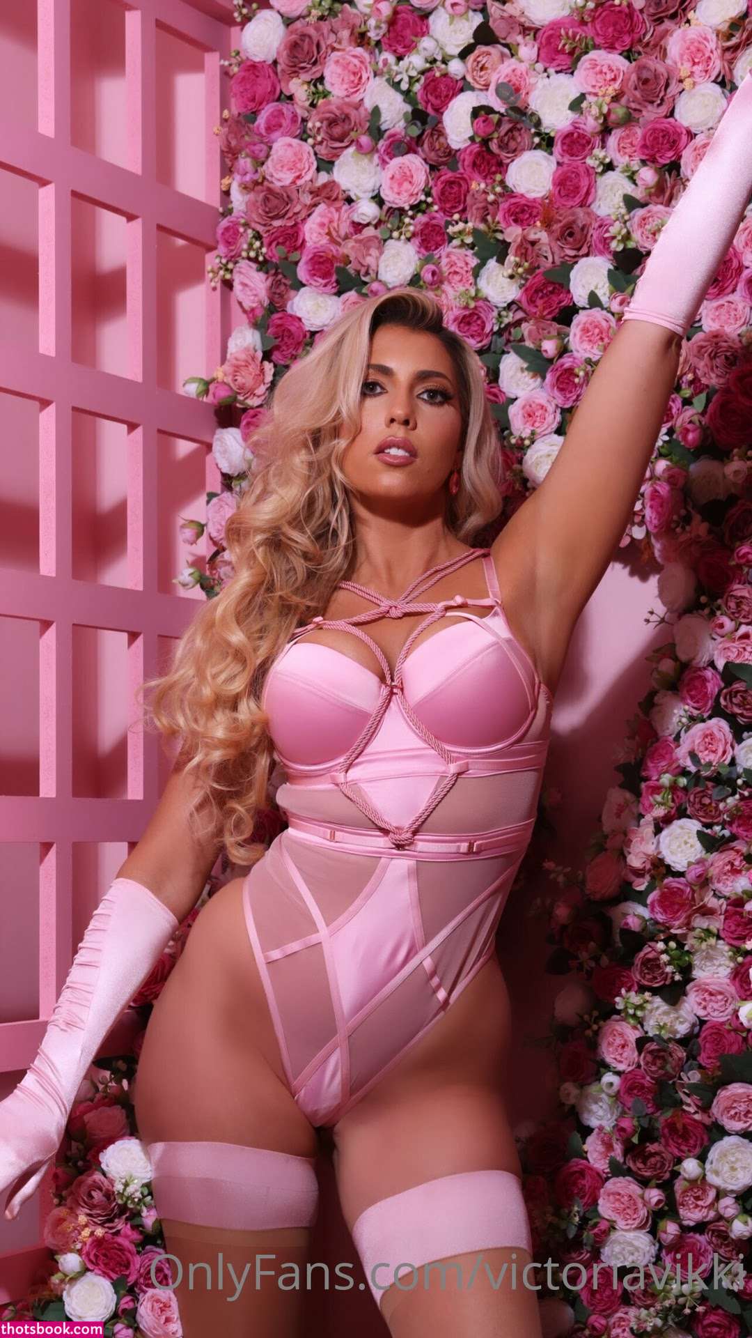 Victoria Larson Photo #1