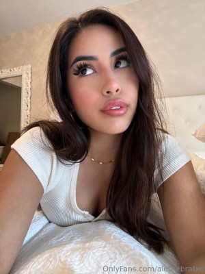 alethebratxo Photo #23