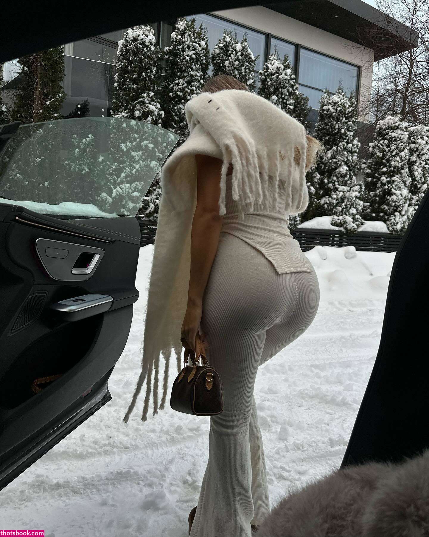 claudiaisabellaa Photo #2