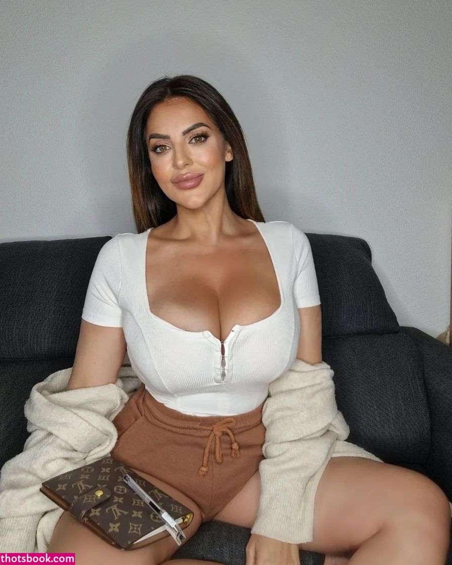 Raquel Sanchez Photo #40