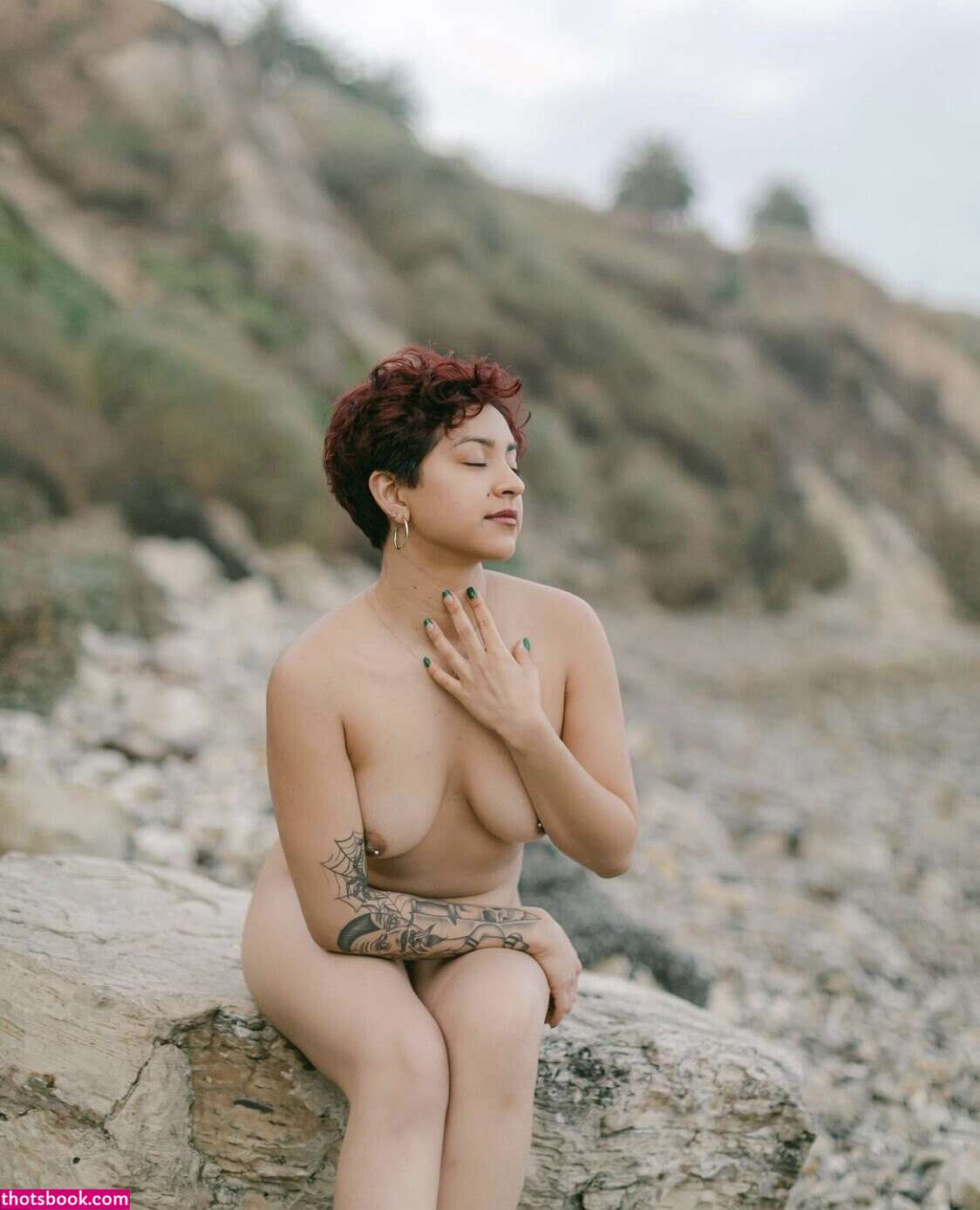 Irie Valdez Photo #4