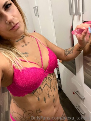 Alexa Takacs Photo #11