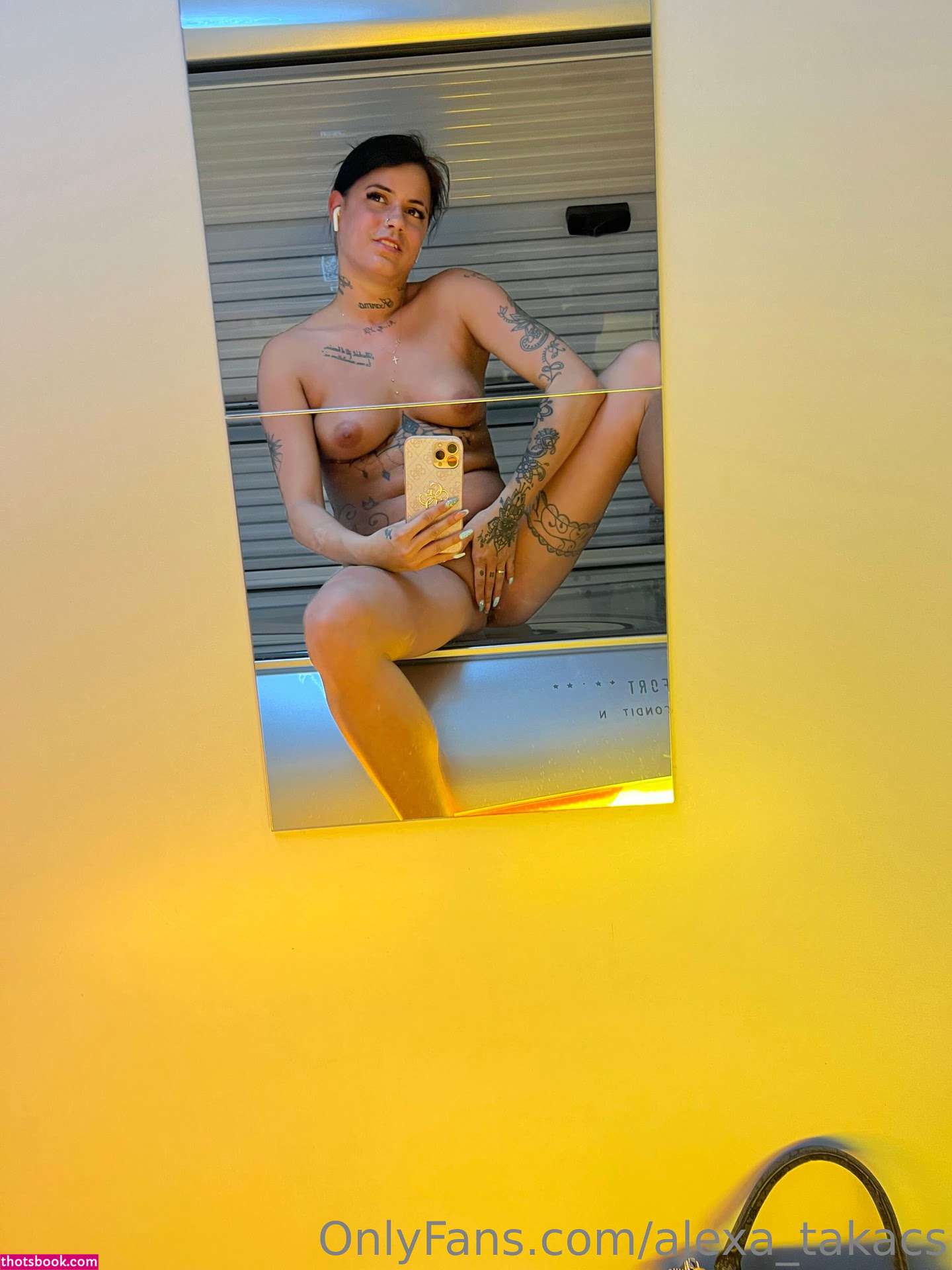 Alexa Takacs Photo #15