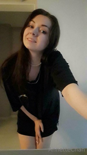 annettechan Photo #19