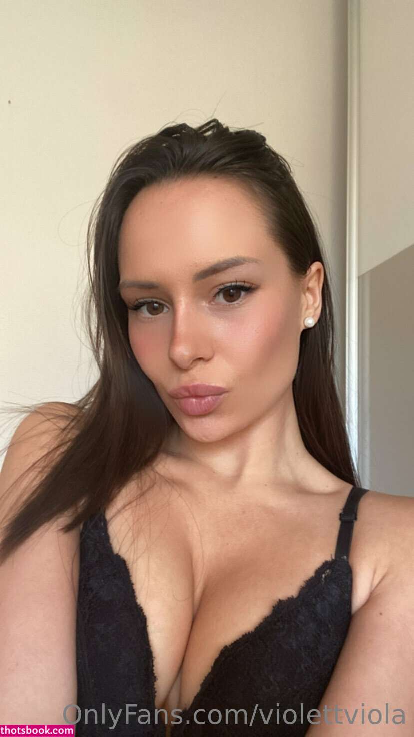 Violet Viola Photo #14