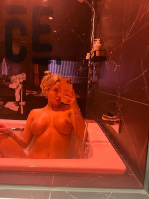 Jorgee Jane Photo #13