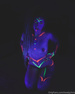 lovelychris Photo #36